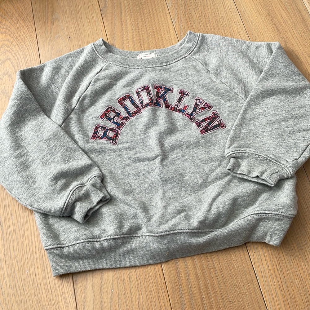 Crewcuts Heather gray Brooklyn sweatshirt s 6-7